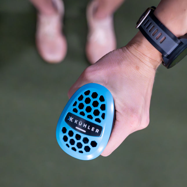 Kühler | The world's most convenient handheld, athletic cooling device.